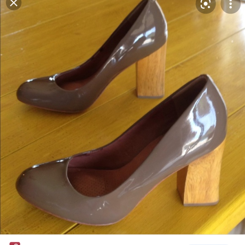 Corso Como Pumps